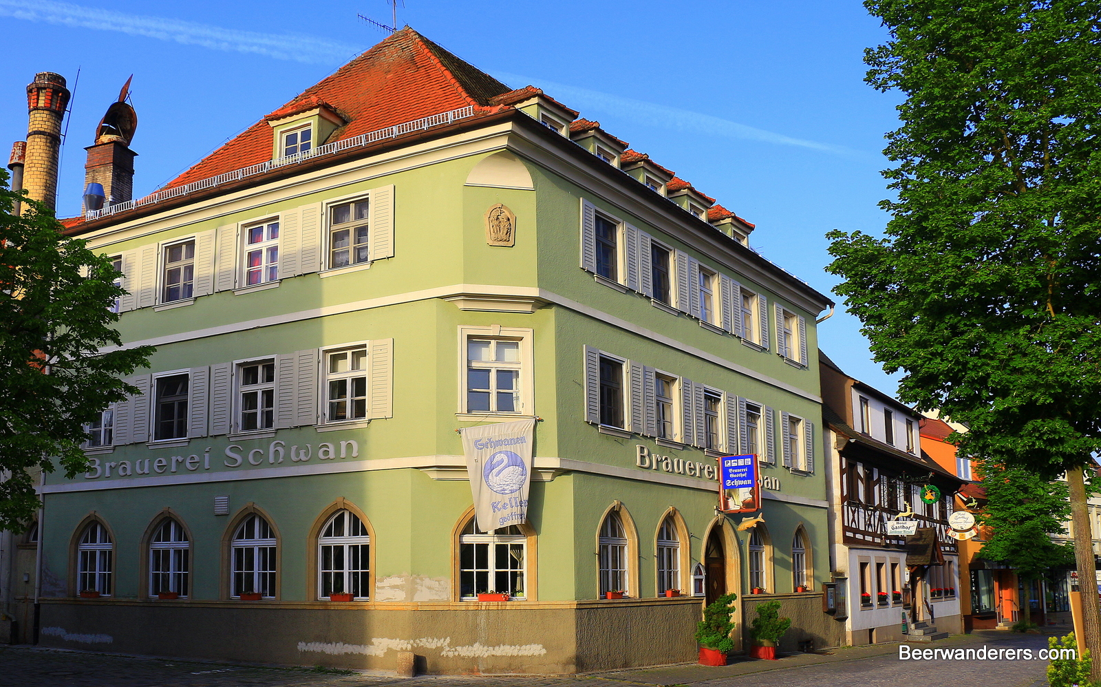 burgebrach schwan exterior
