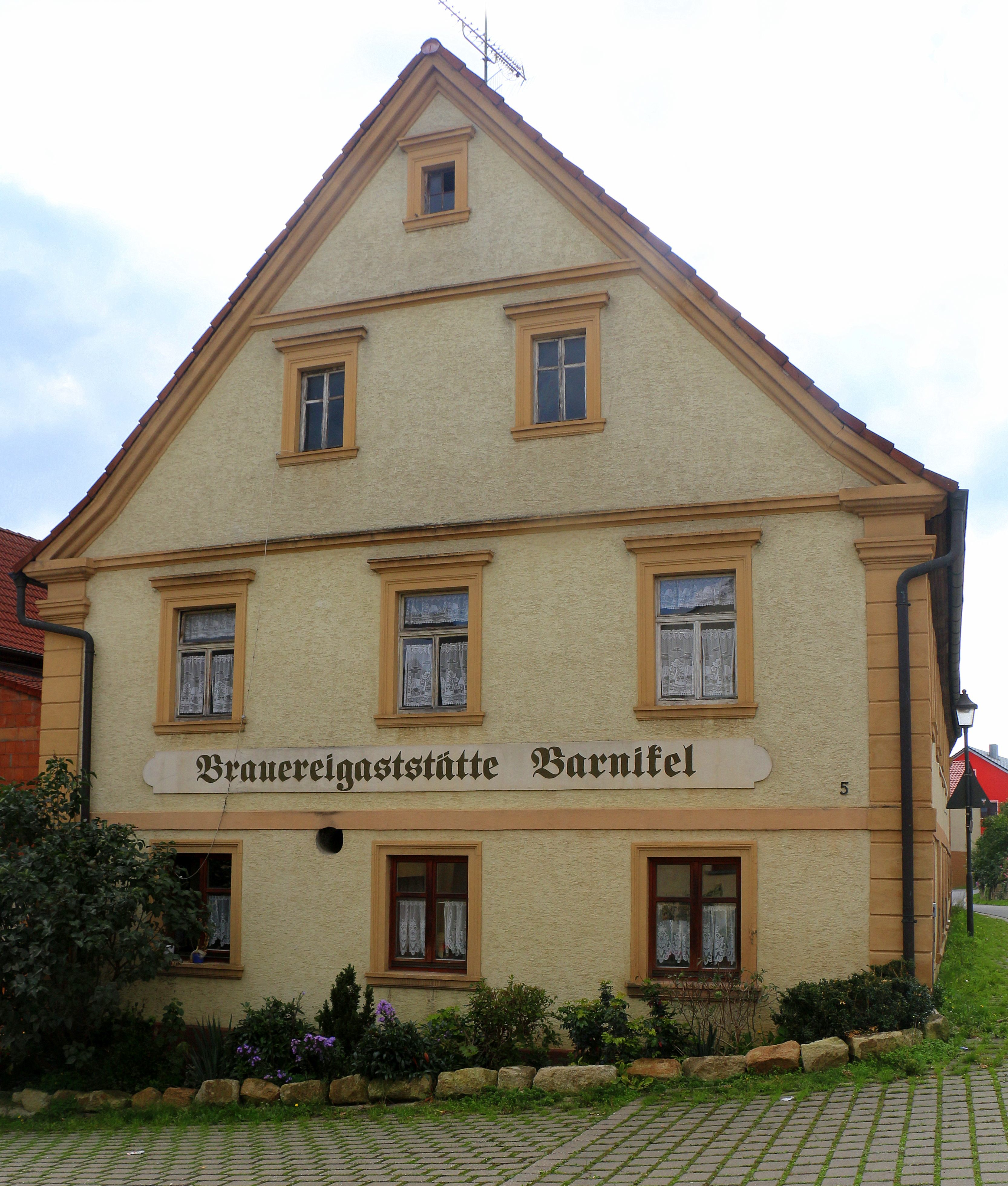 herrnsdorf barnikel exterior
