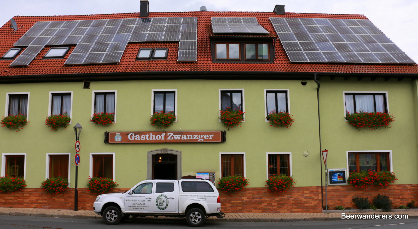 uehlfeld zwanzger exterior
