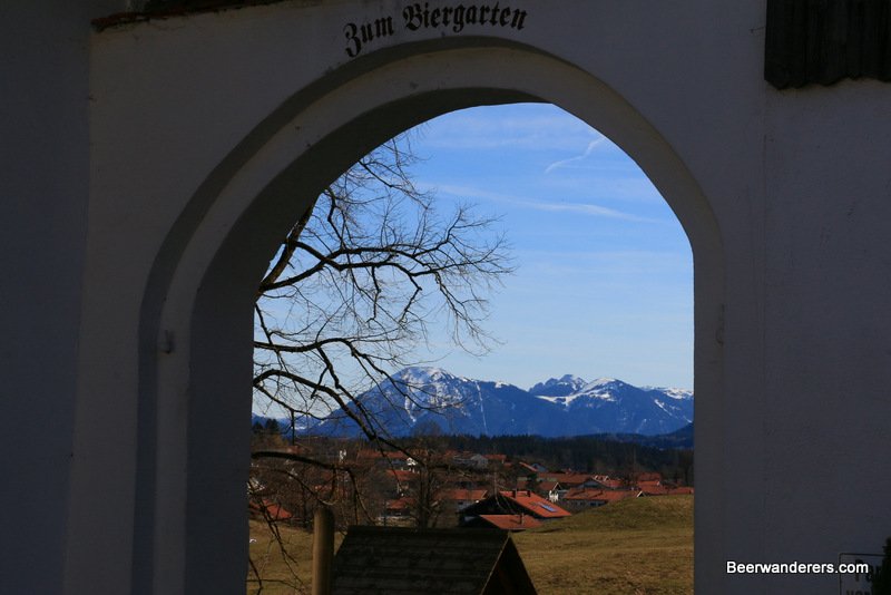 Kloster Reutberg beer garden with mountain view