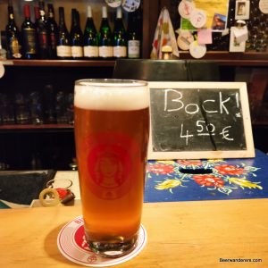 unfiltered amber beer