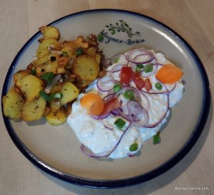 fried potatoes with cottage cheese